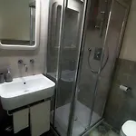 Cedar Pepi Apartment